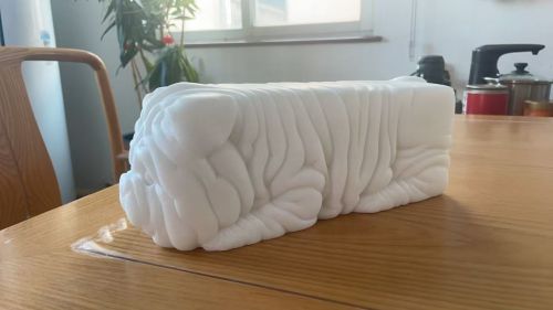 Valkoinen Jade Shar Pei